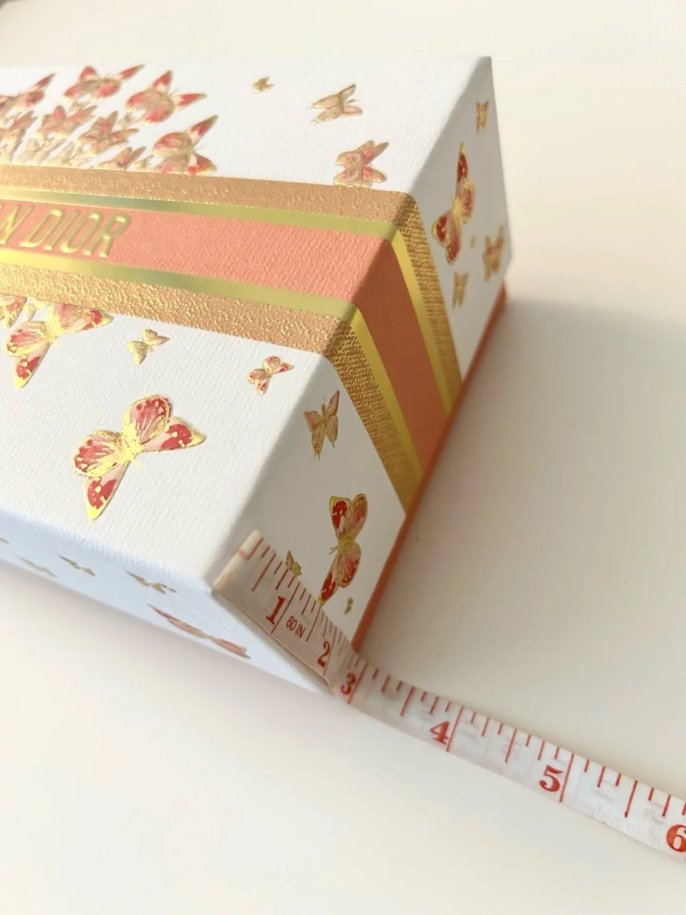 🌸DIOR Gift Box Limited Edition with tissue paper & card - Picture 10 of 10